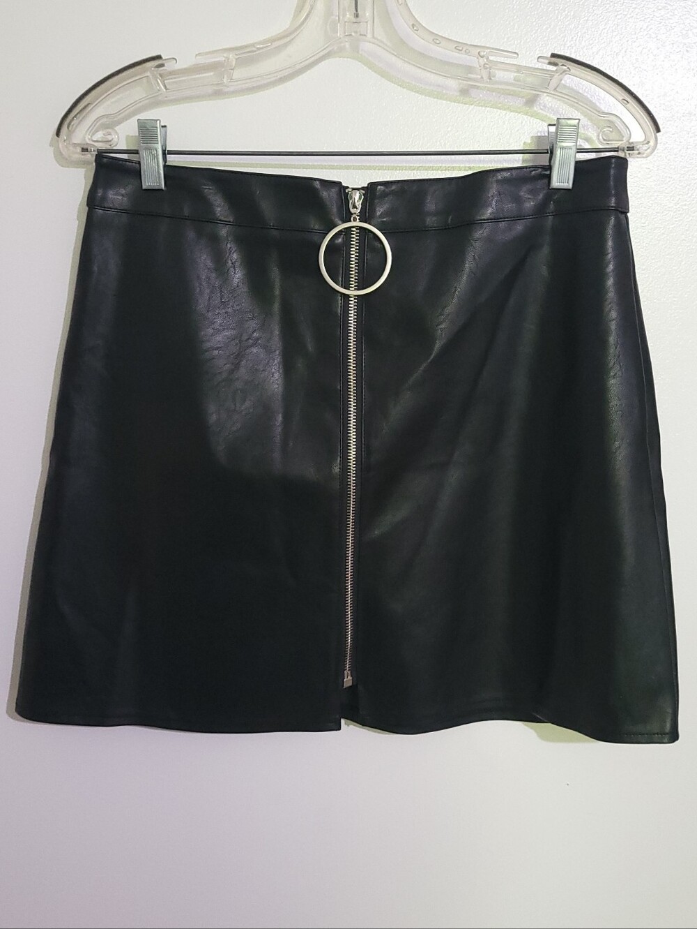 Sadie & Sage Faux Leather Mini Skirt Size L
